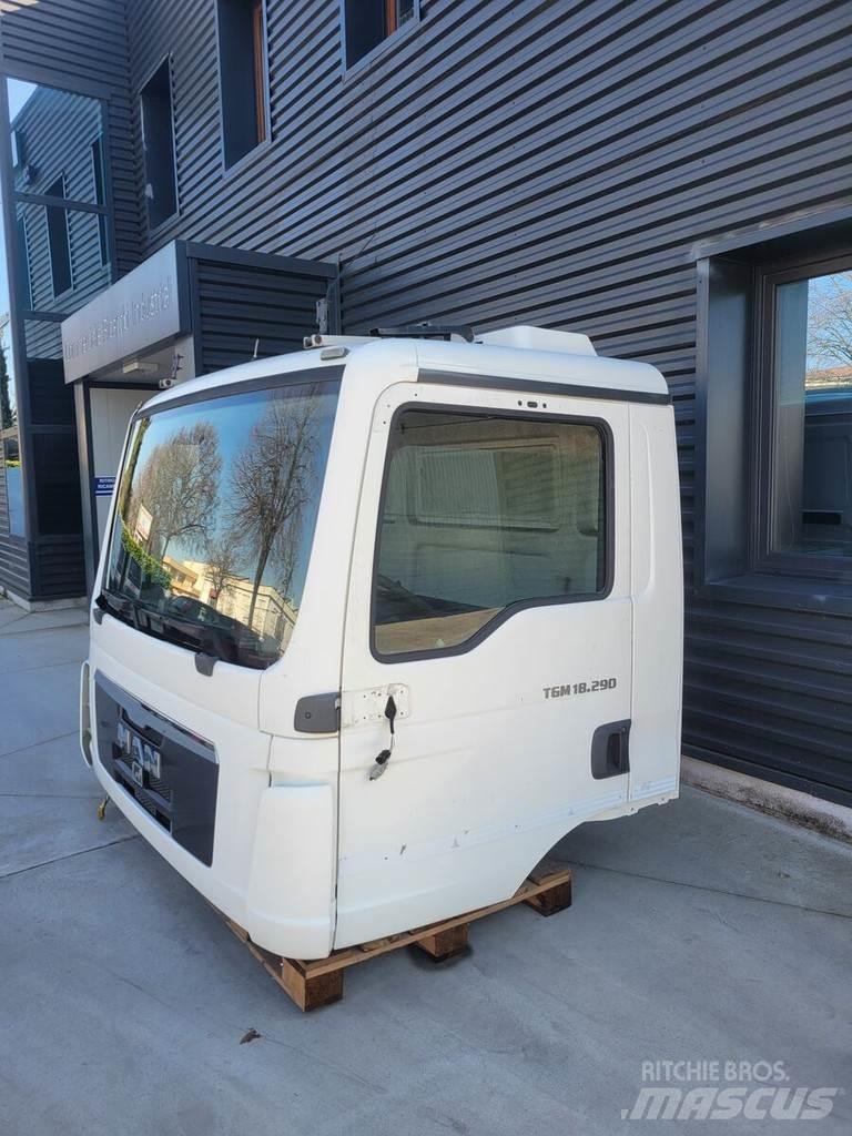 MAN TGM - Day cab Hytter och interiör