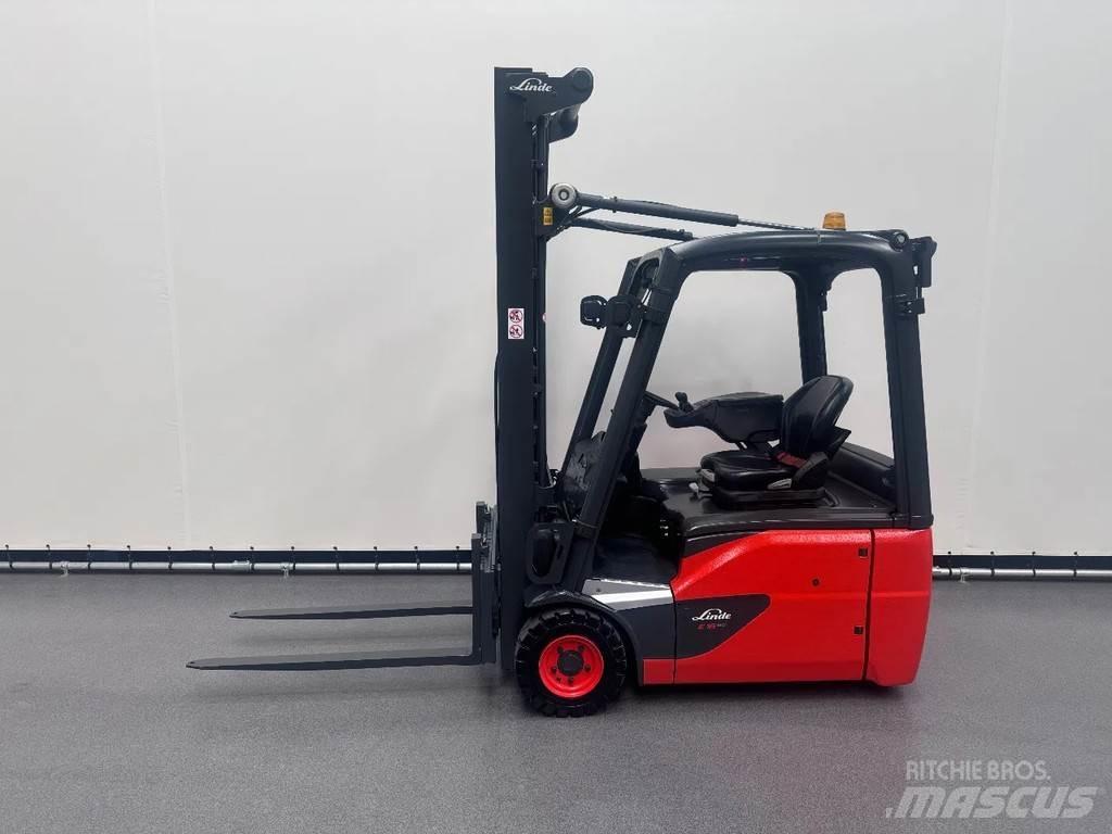 Linde 386 E 16-02 Elmotviktstruckar