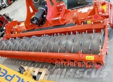 Kubota PH 1301 Såbäddsharvar och rototillers