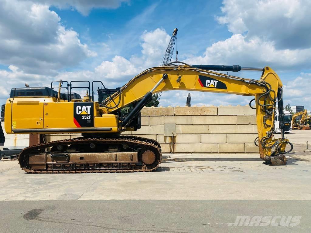 CAT 352f xe Bandgrävare