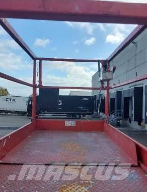 SkyJack SJ III 4626 Saxliftar