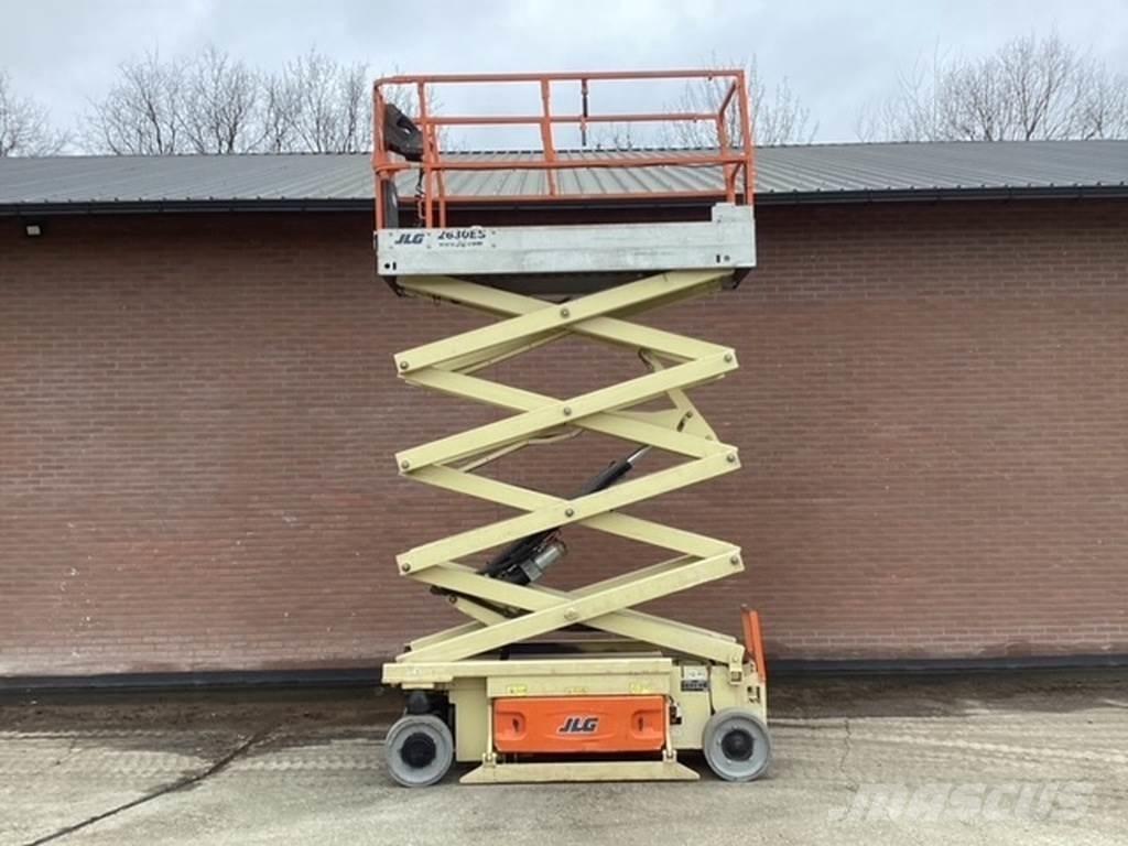 JLG 2630es Saxliftar