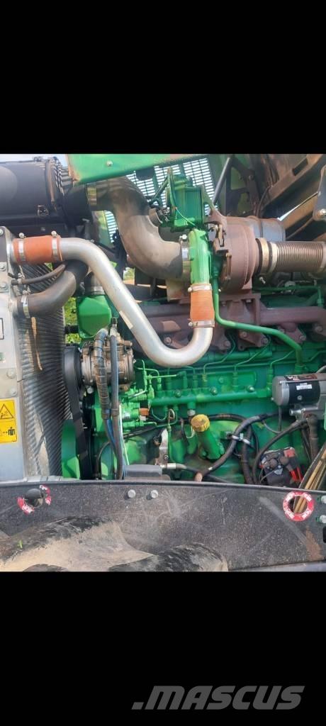John Deere 1070 E Skördare