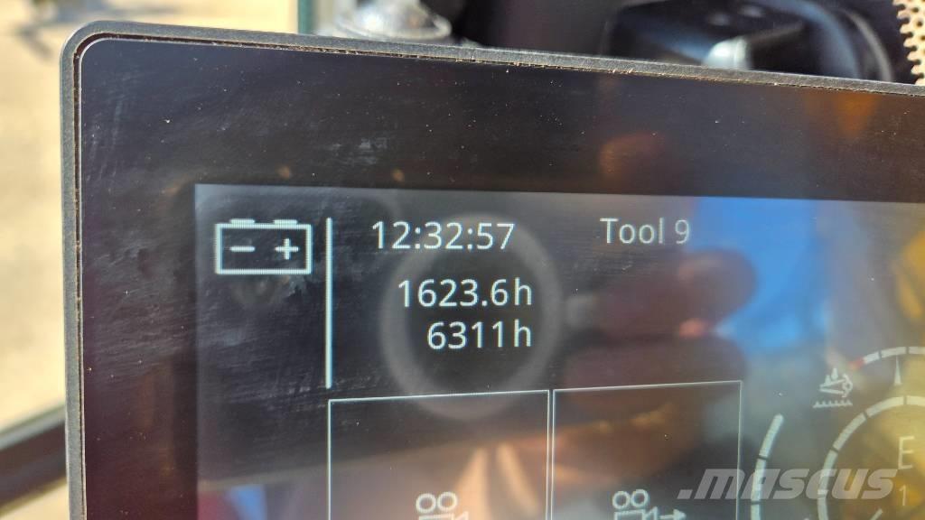 Liebherr R 936 LC Bandgrävare