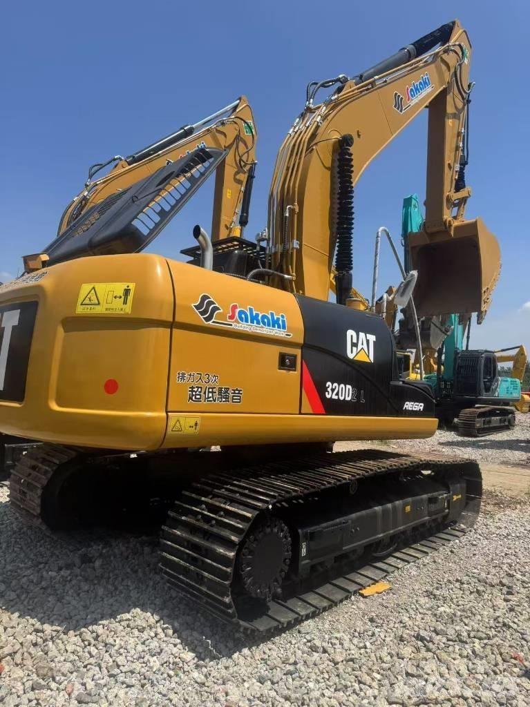 CAT 320d2 Bandgrävare