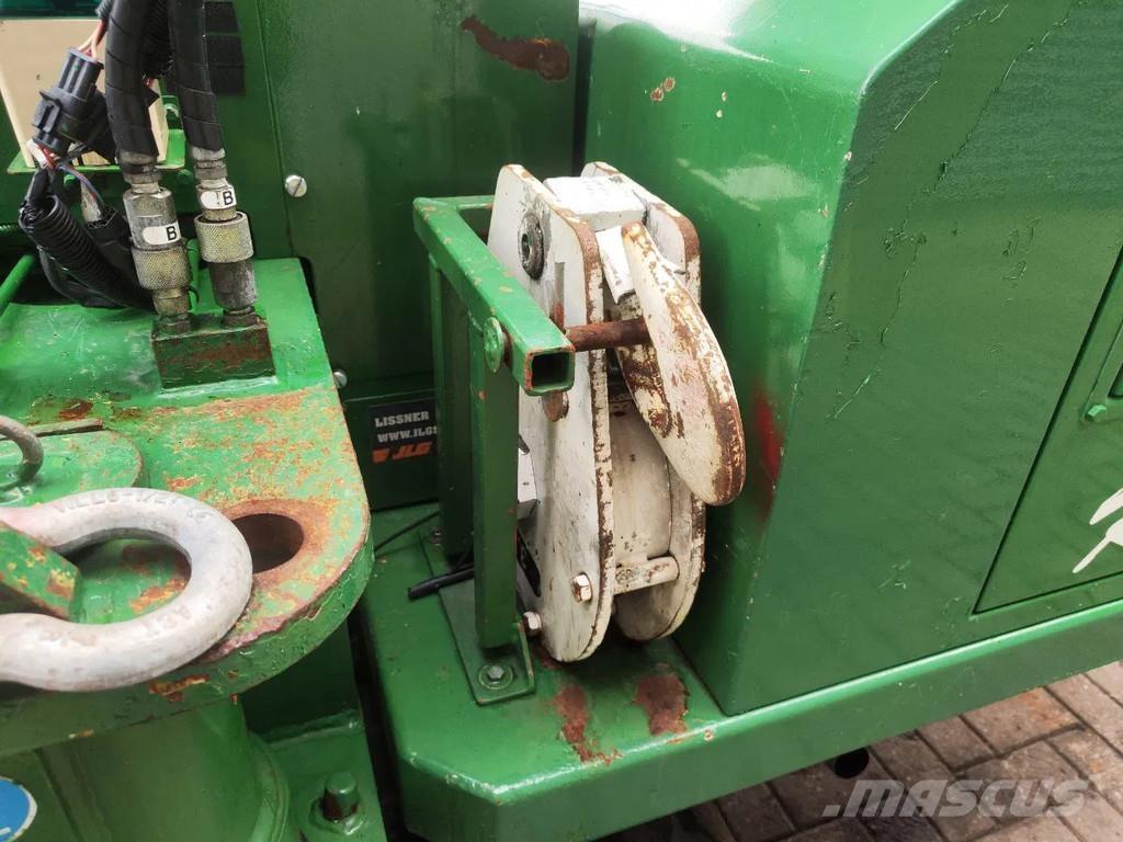 Unic URW 706 CDE Minikranar