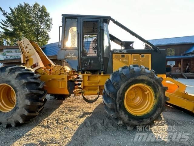 John Deere 540 G III Lunnare