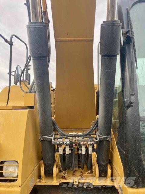 CAT 311 D Bandgrävare