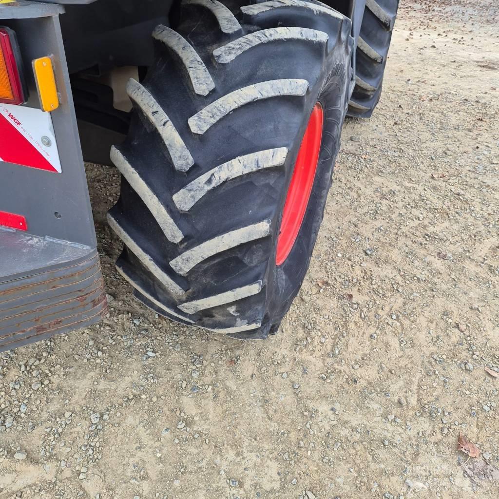 CLAAS Jaguar 870 Självgående fälthackar