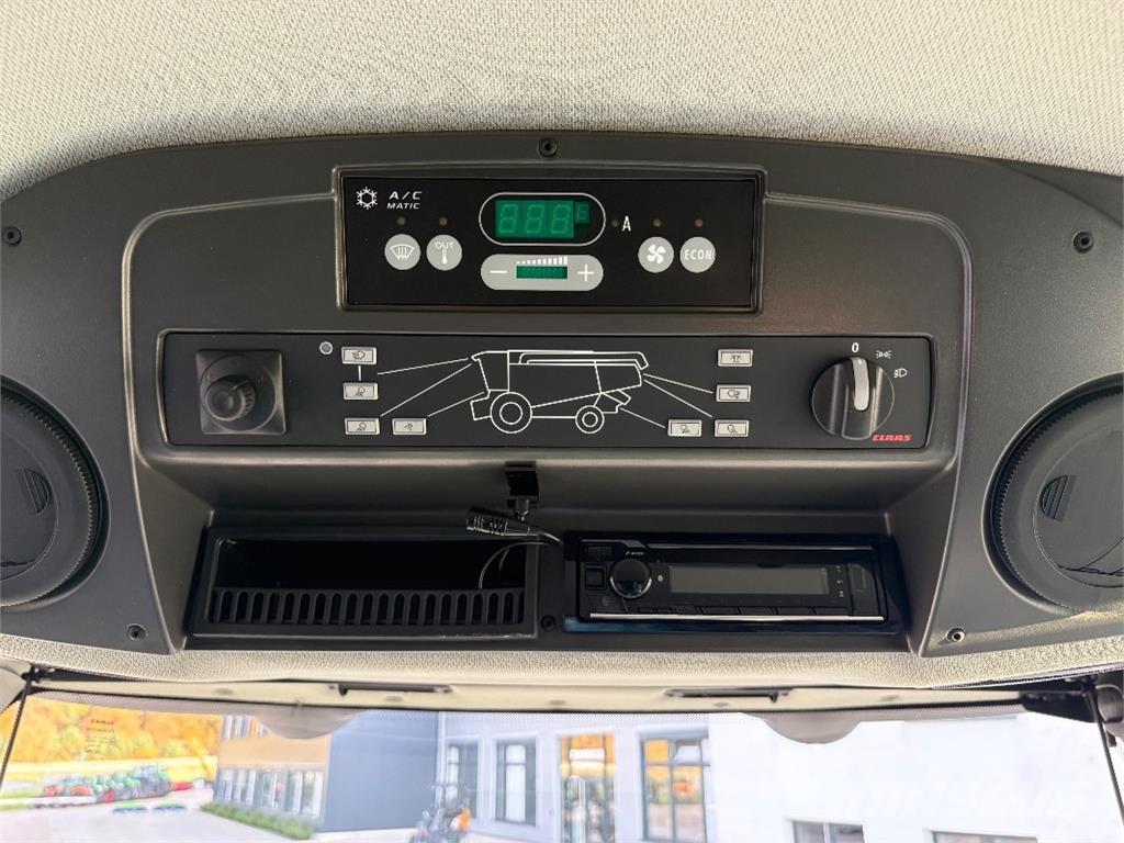 CLAAS LEXION 7500 Skördetröskor