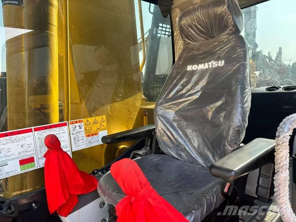Komatsu PC 240 Bandgrävare