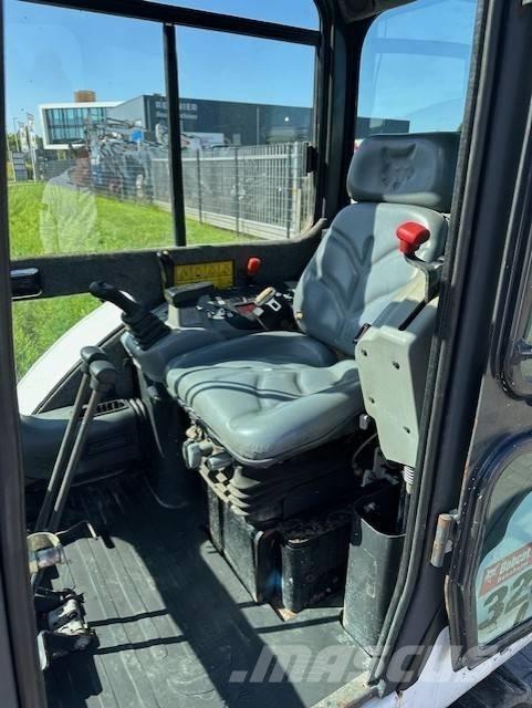 Bobcat 328 Minigrävare < 7t