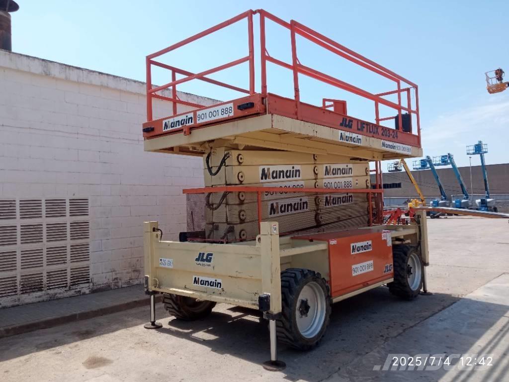 JLG 203-24 Saxliftar