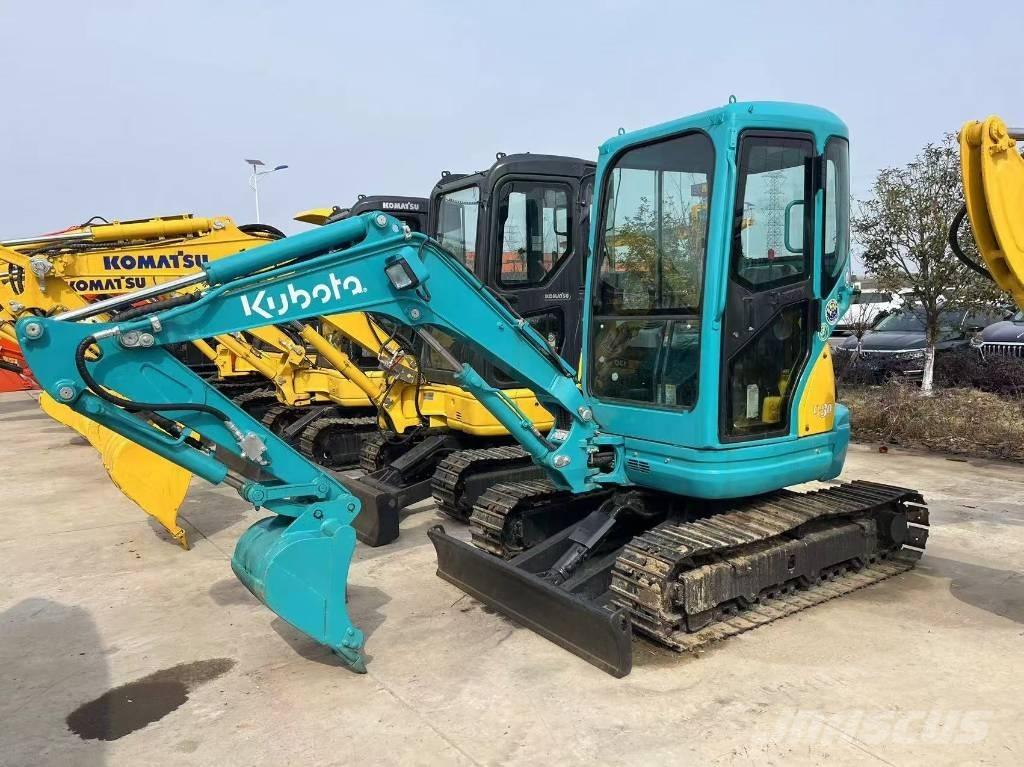 Kubota U 30 Minigrävare < 7t