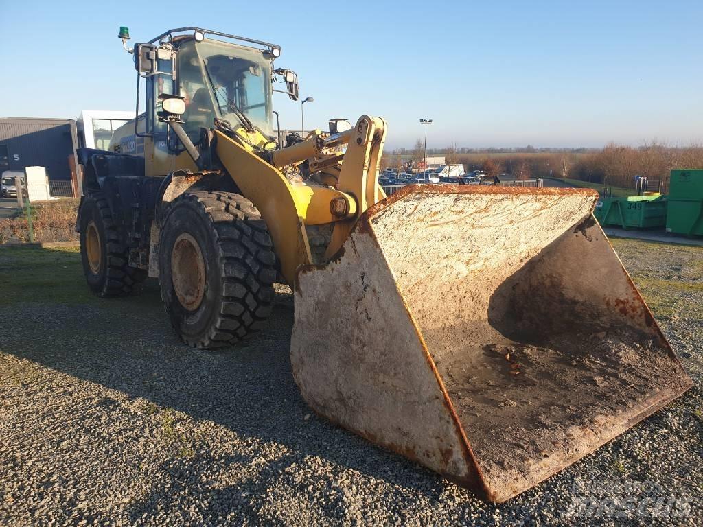 Komatsu WA320-8 Hjullastare