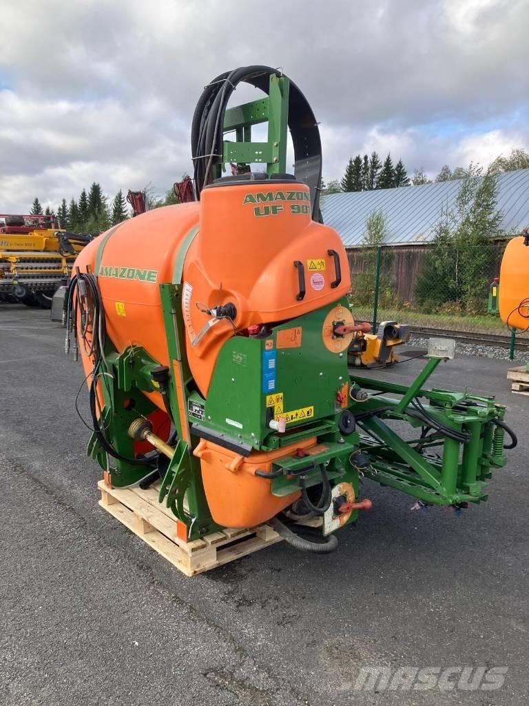 Amazone UF 901 Monterade sprutor