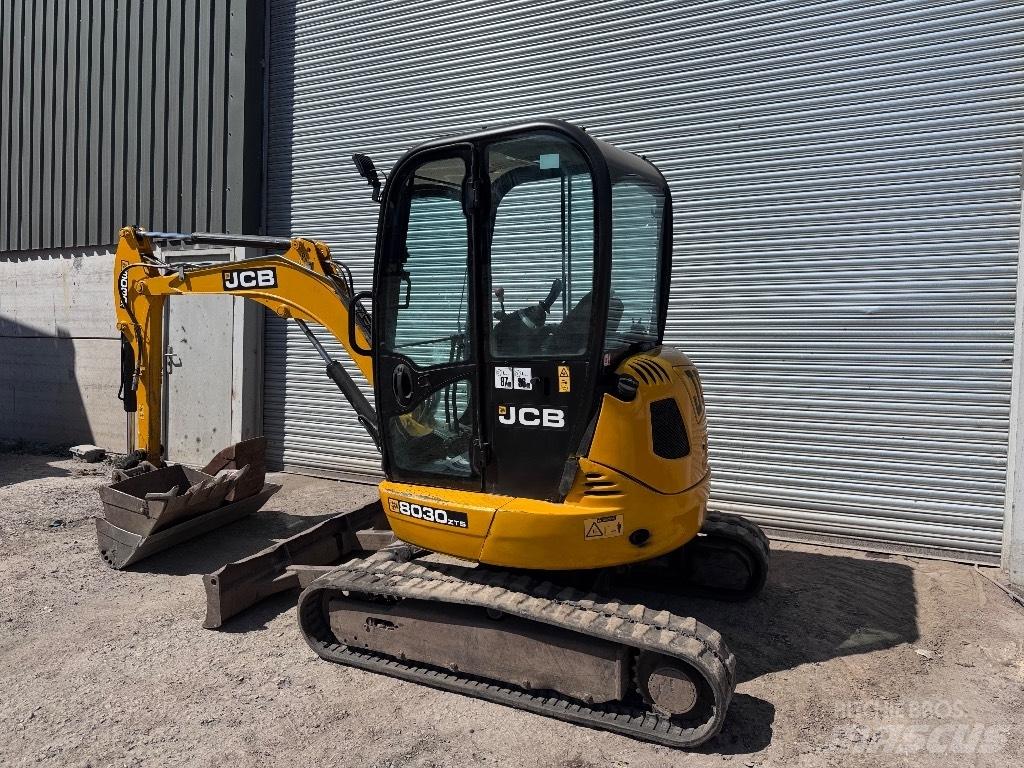JCB 8030 ZTS Minigrävare < 7t