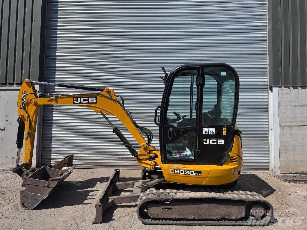 JCB 8030 ZTS Minigrävare < 7t