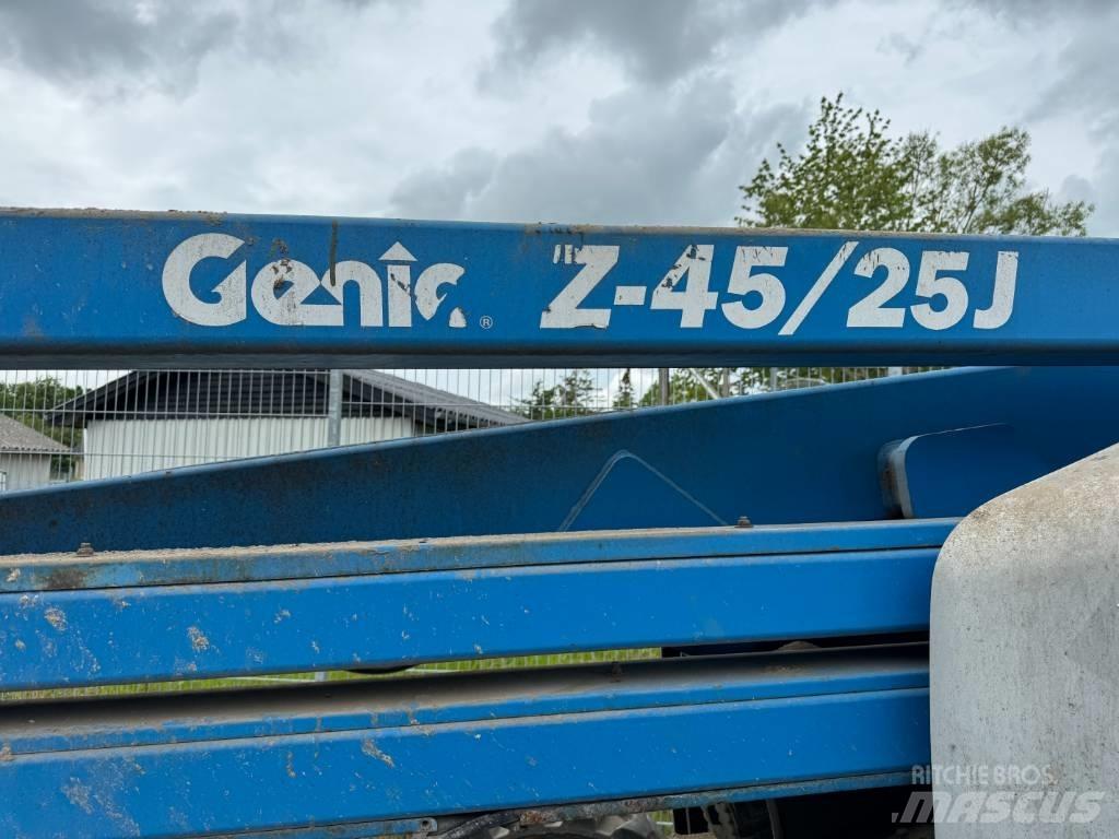 Genie Z 45/25 Bomliftar