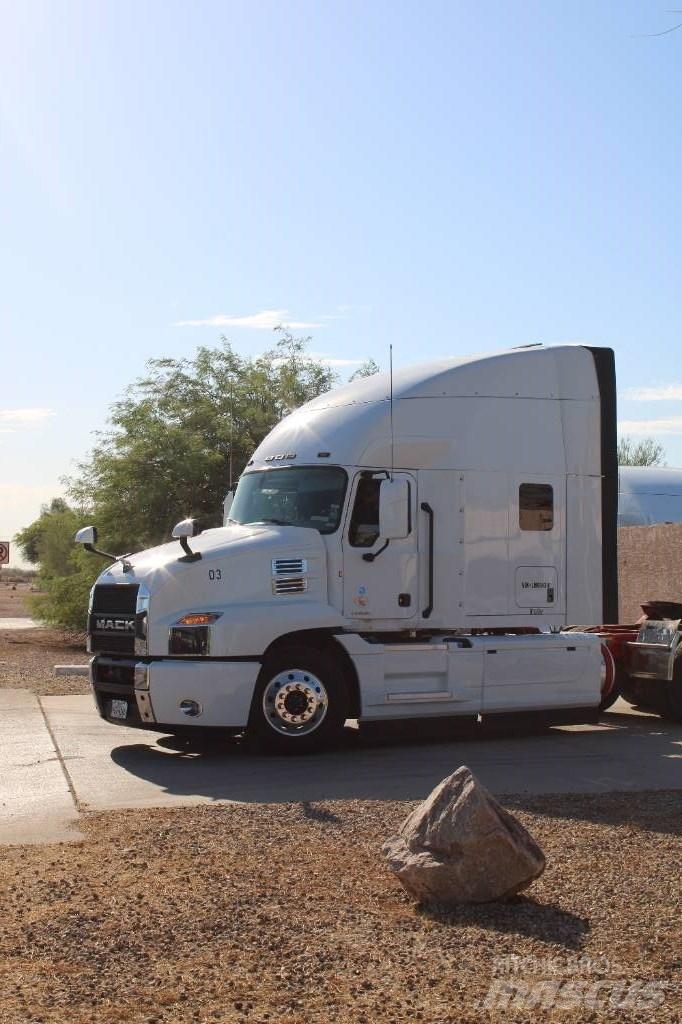 Mack Anthem Dragbilar