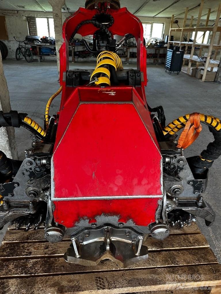 Komatsu C144 Skördaraggregat