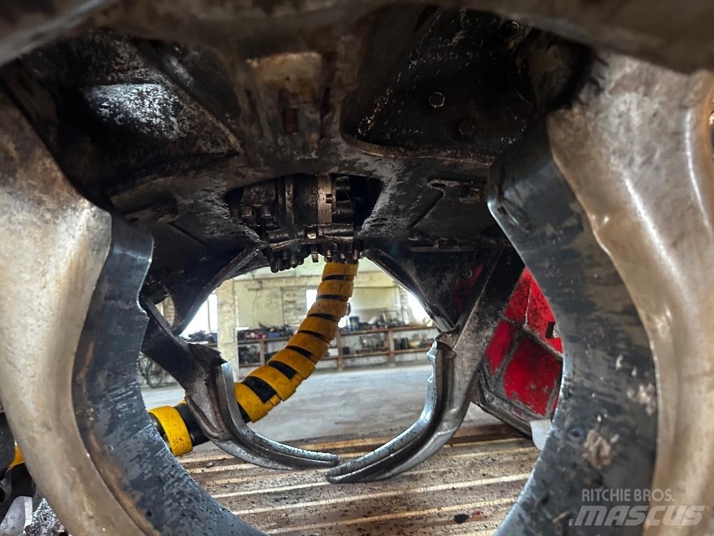 Komatsu C144 Skördaraggregat