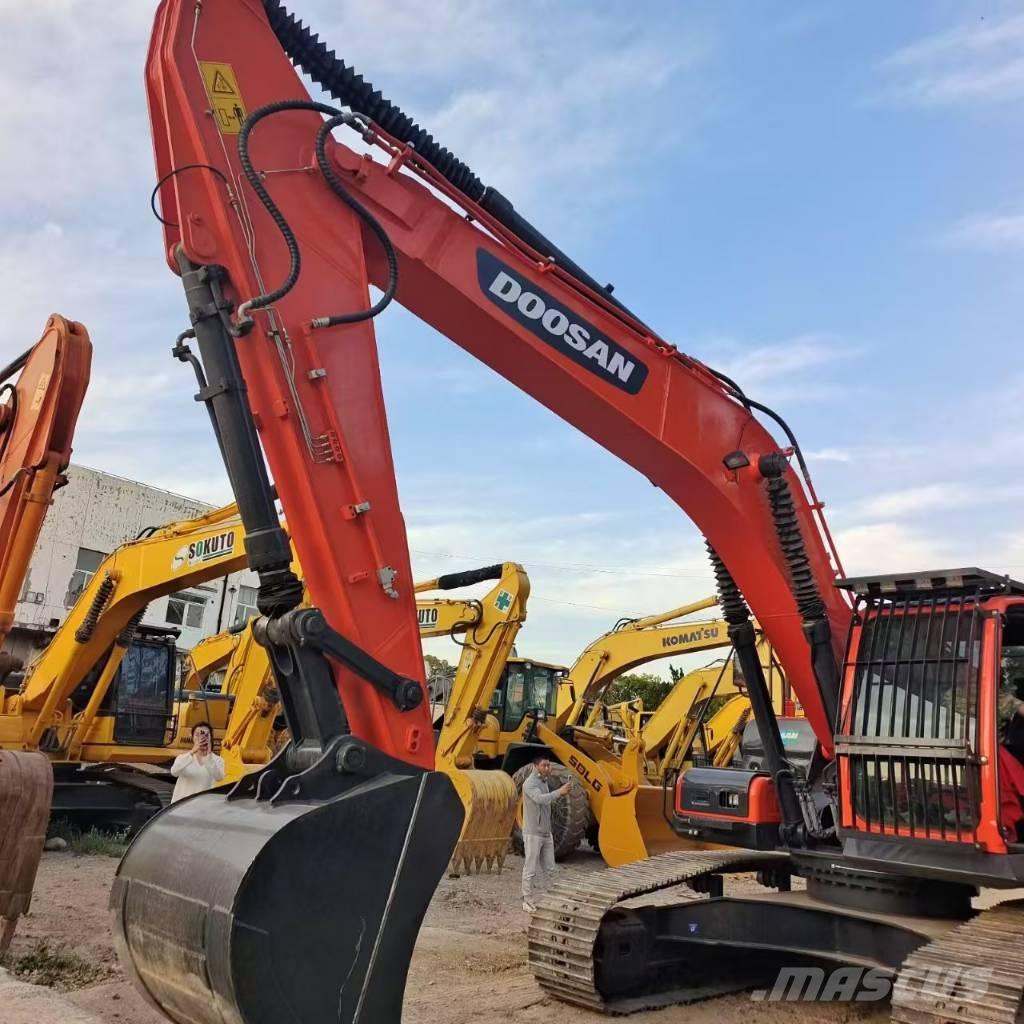 Doosan DX 300LC -9C Bandgrävare