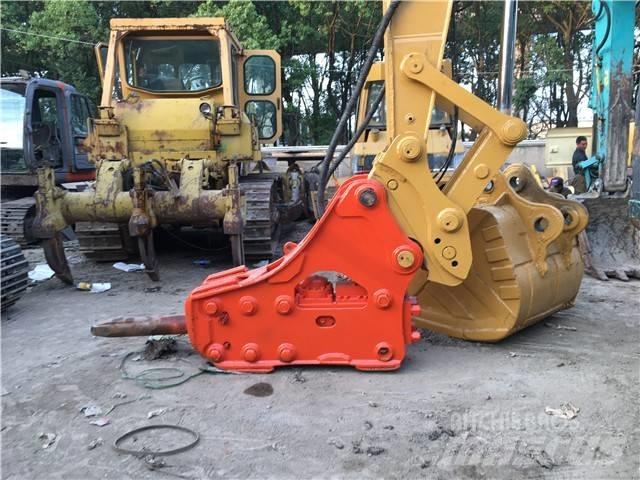 CAT 325 C Bandgrävare