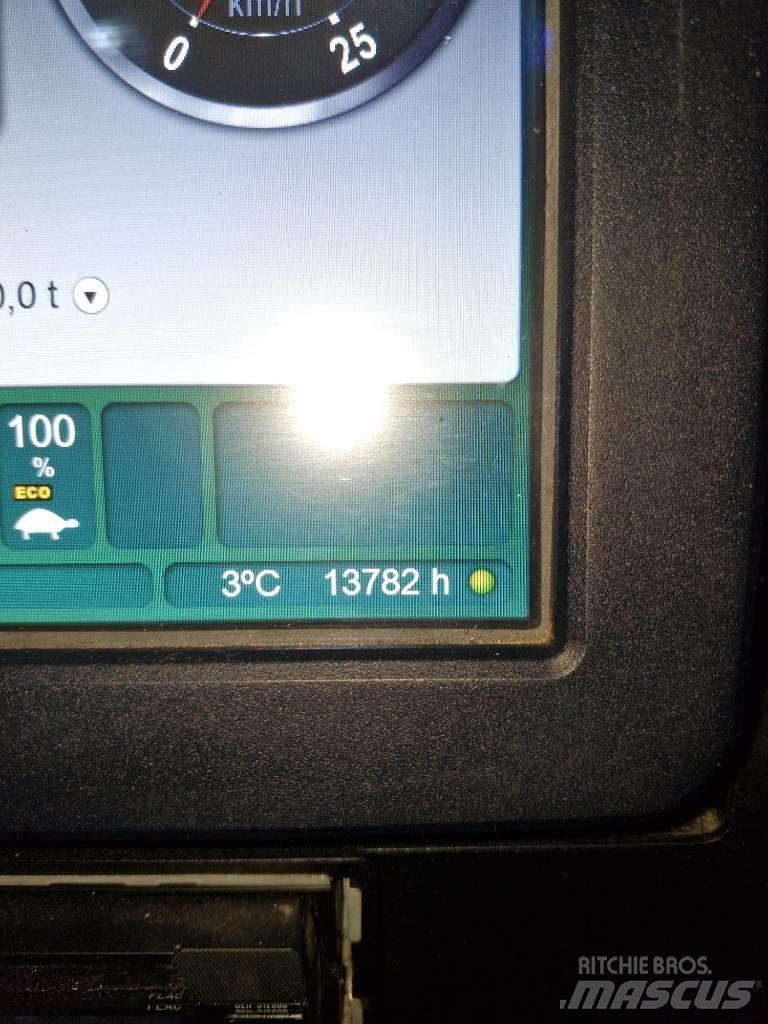 John Deere 1510 E Skotare