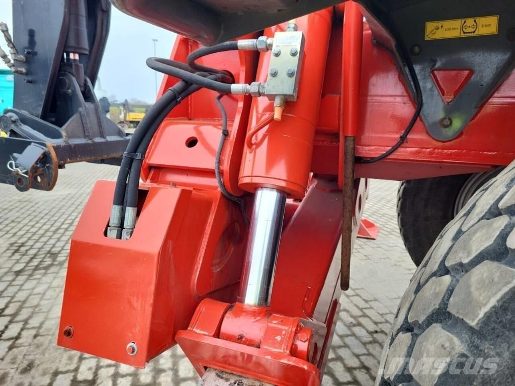 Manitou MRT3050 Teleskoplastare
