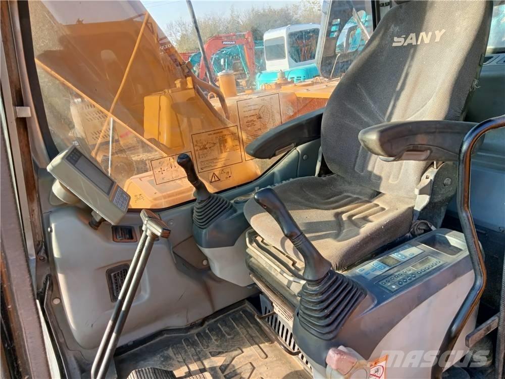 Sany SY135C Bandgrävare