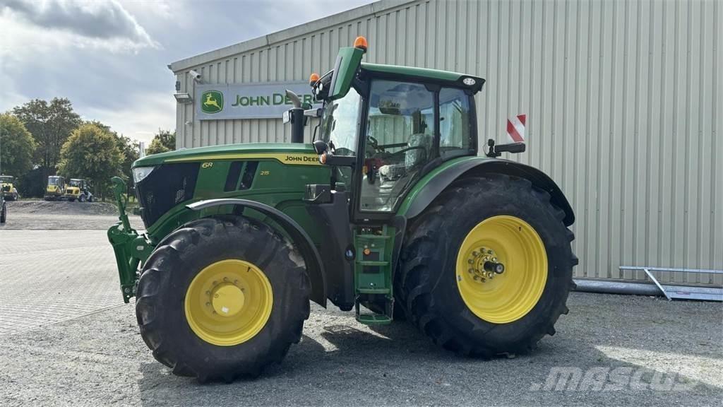 John Deere 6R215 Traktorer