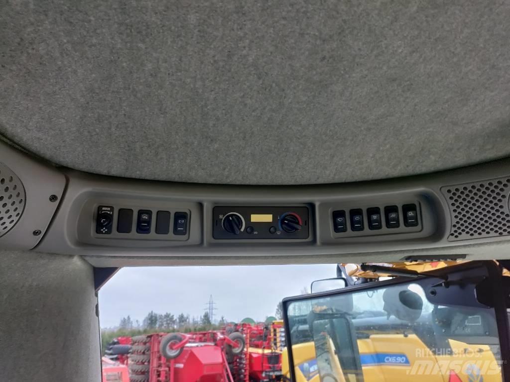 New Holland CX 8090 Skördetröskor