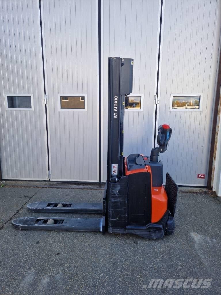 BT SWE 120 L.  57 tim Staplare-led