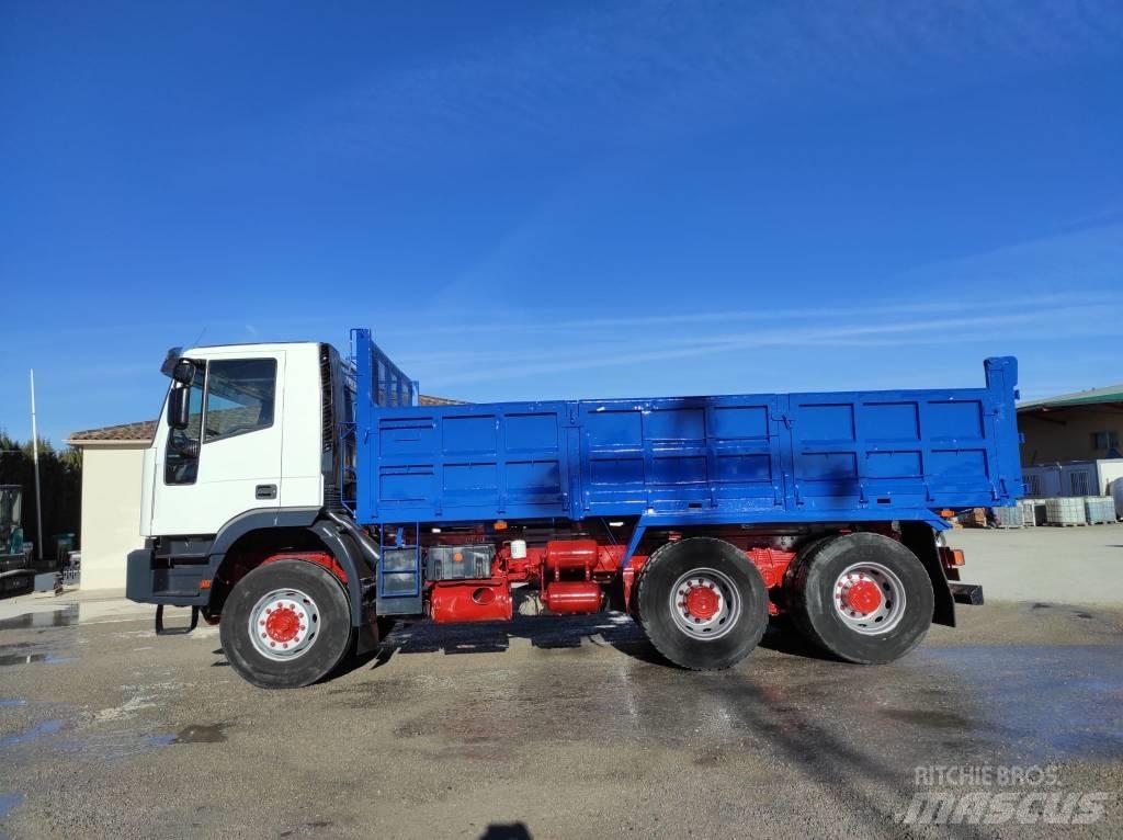 Iveco MP260 E35H Tippbilar