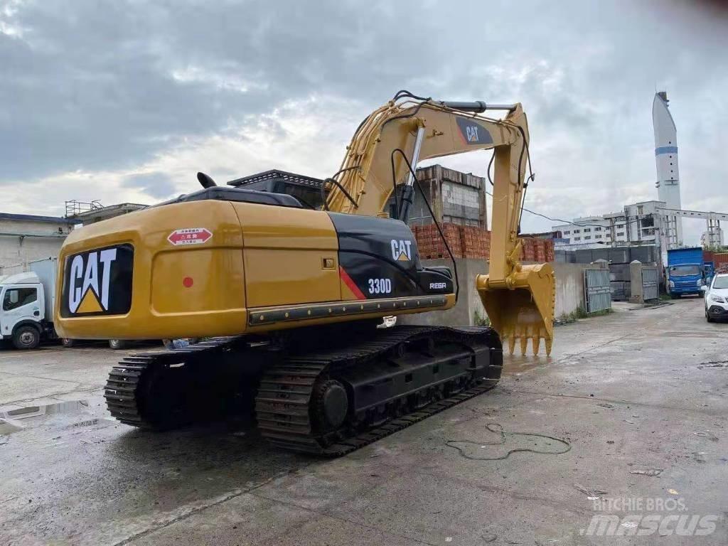 CAT 330 D Bandgrävare