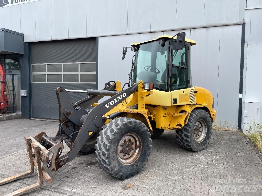 Volvo L 30 B Hjullastare