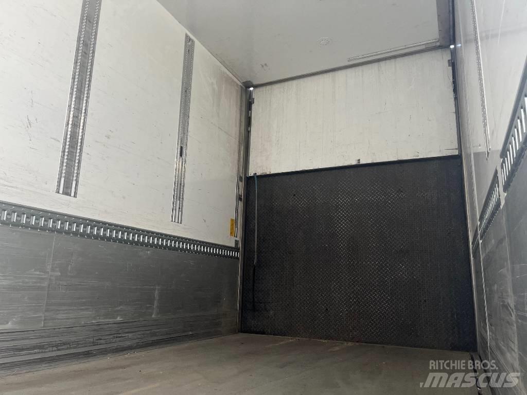 Scania R540B6X2*4NB Skåpbilar