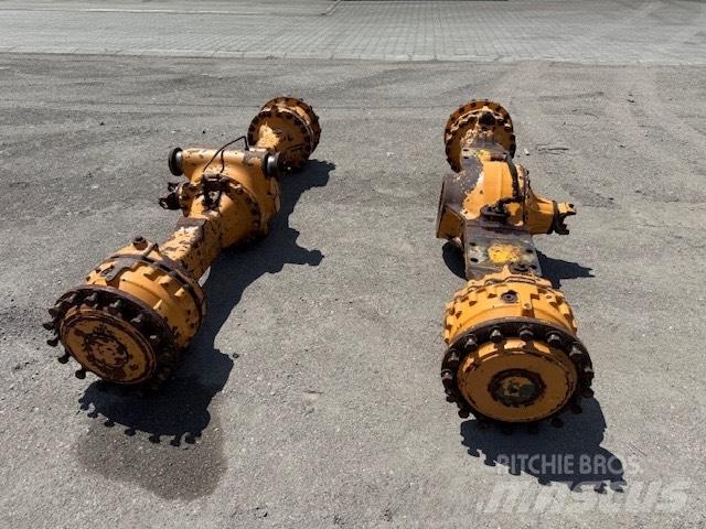 CASE 821 E AXLES Hjulaxlar