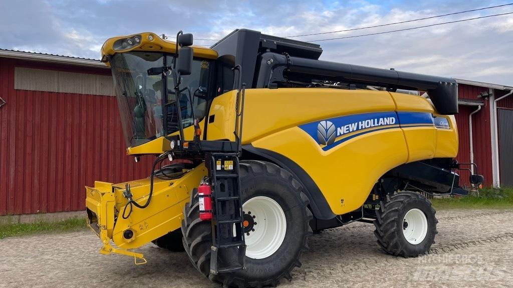 New Holland CX 6090 Skördetröskor