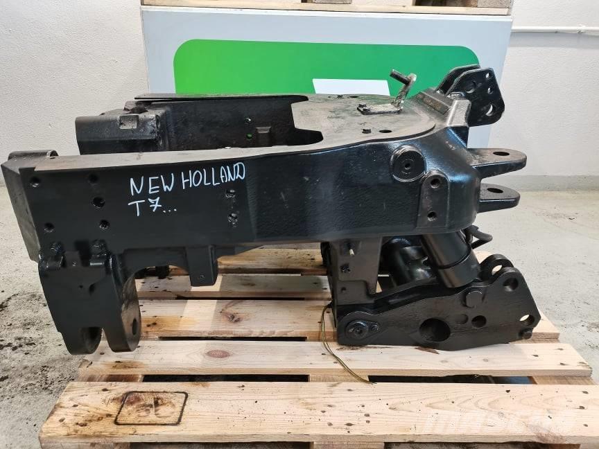 New Holland T7. .... frame Chassi och upphängning