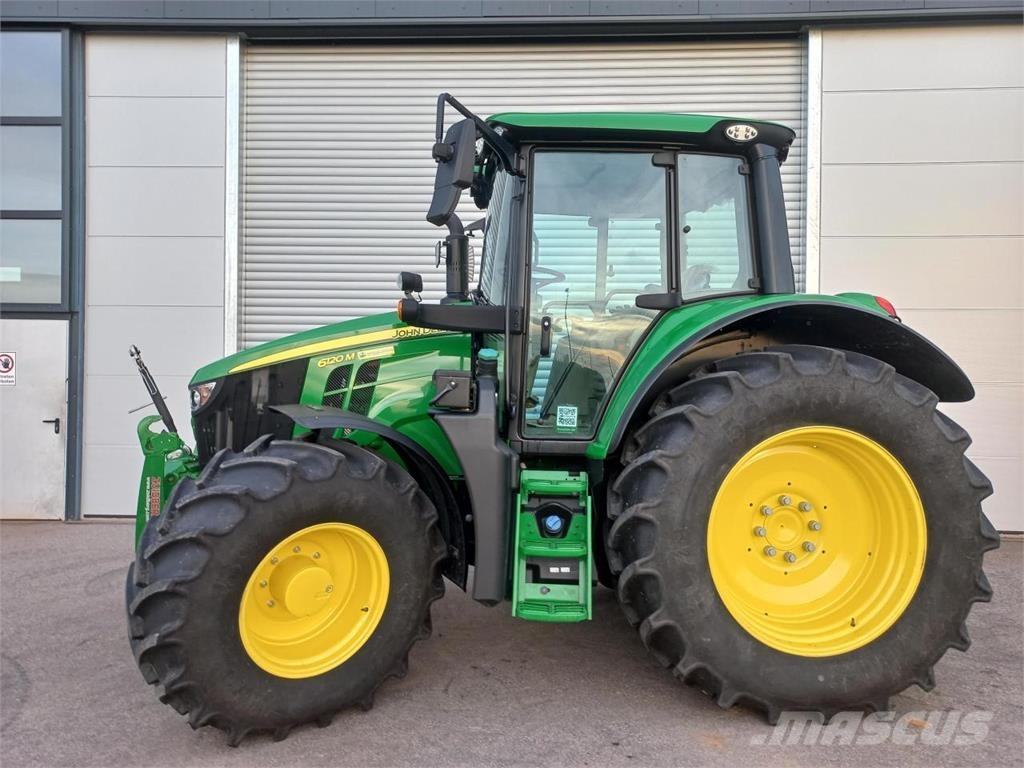 John Deere 6120M Traktorer