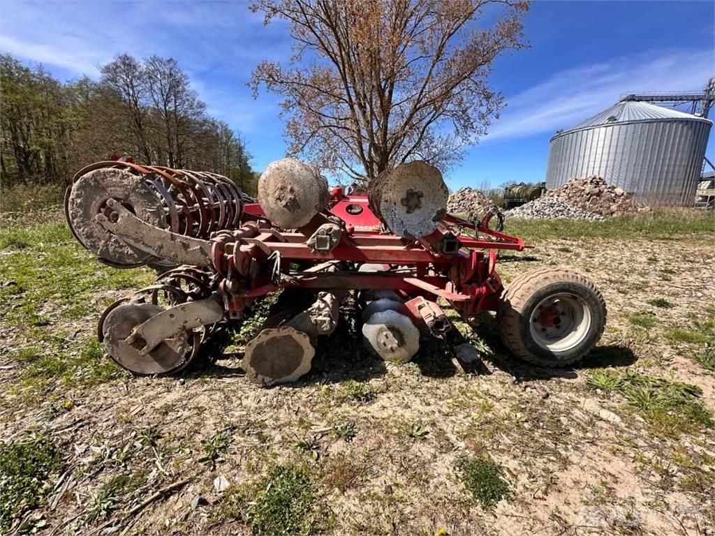 Horsch Joker 10 RT Tallriksredskap