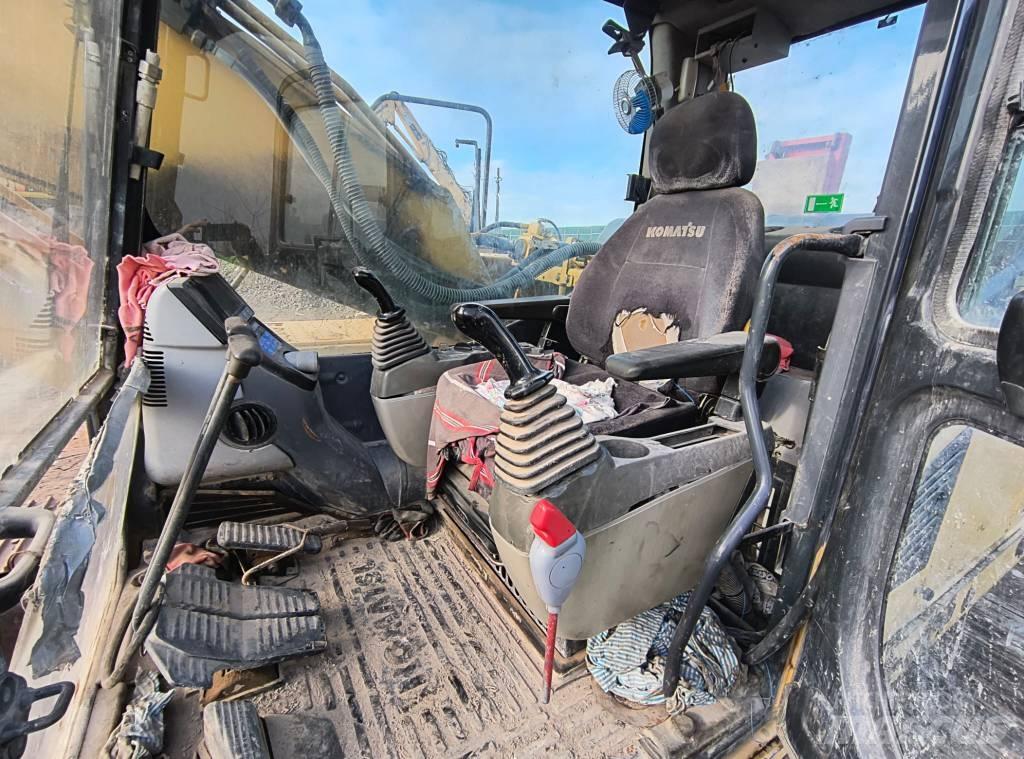 Komatsu 210 LC Bandgrävare