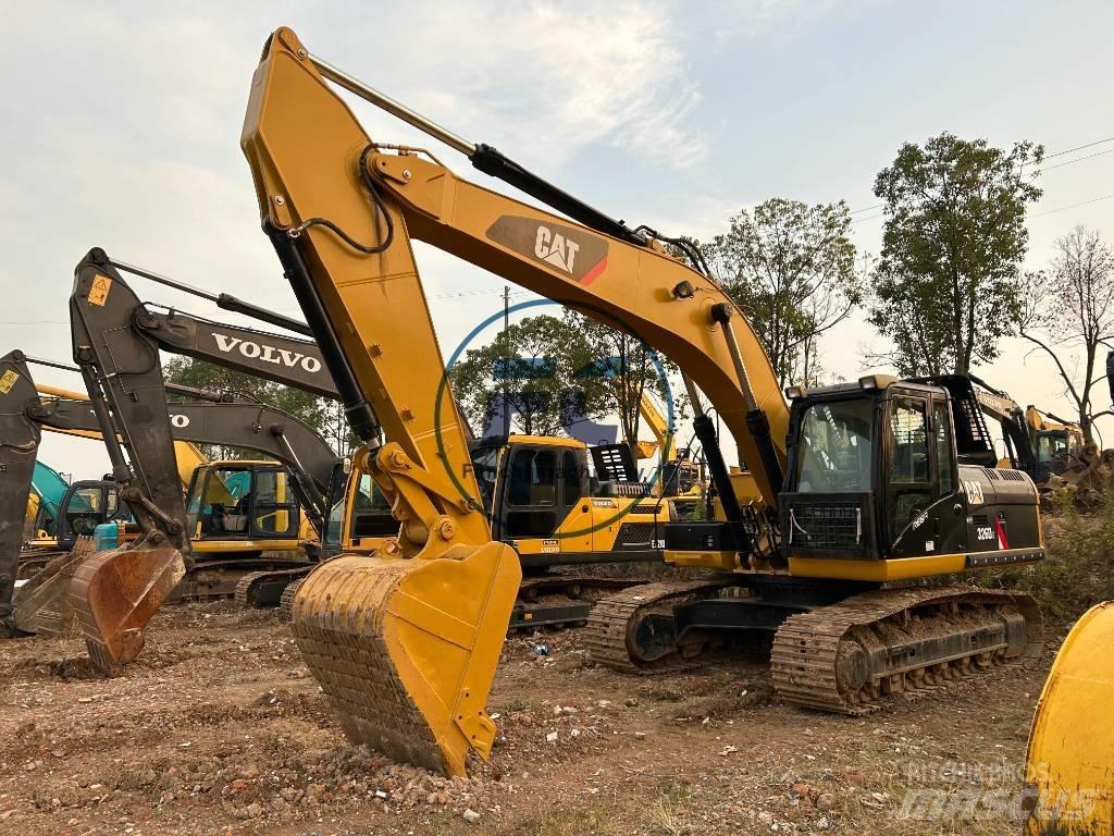 CAT 326D Bandgrävare