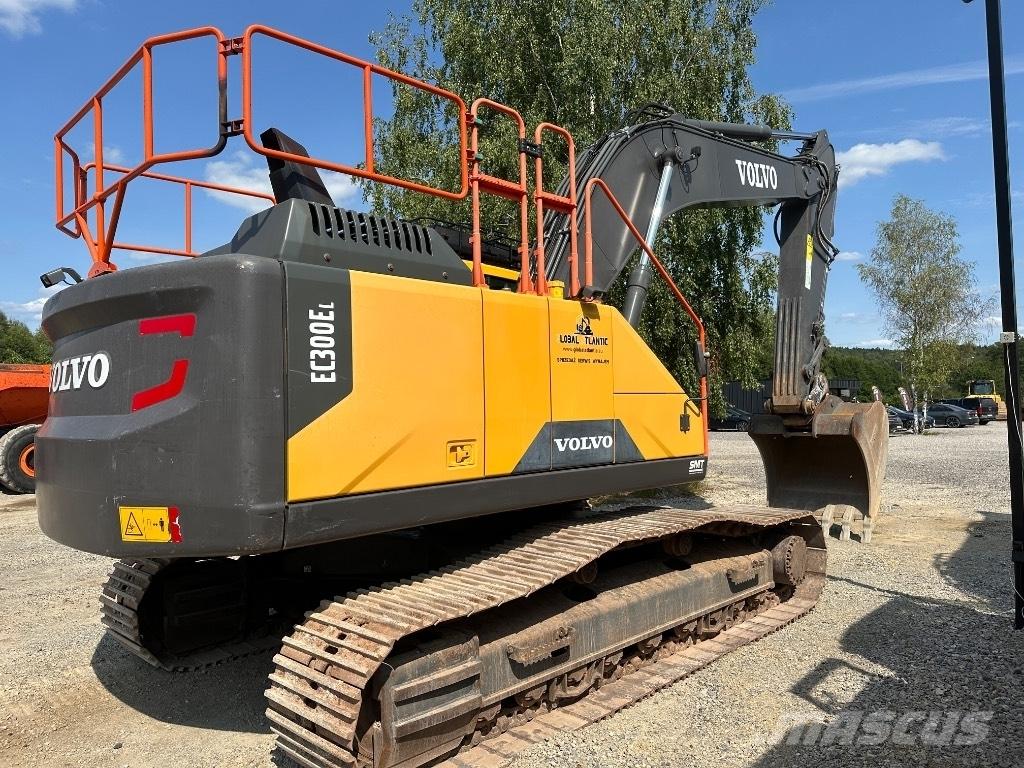Volvo EC 300 EL Bandgrävare