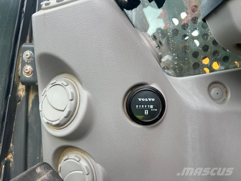 Volvo EC 380 EL HR Rivningsgrävare