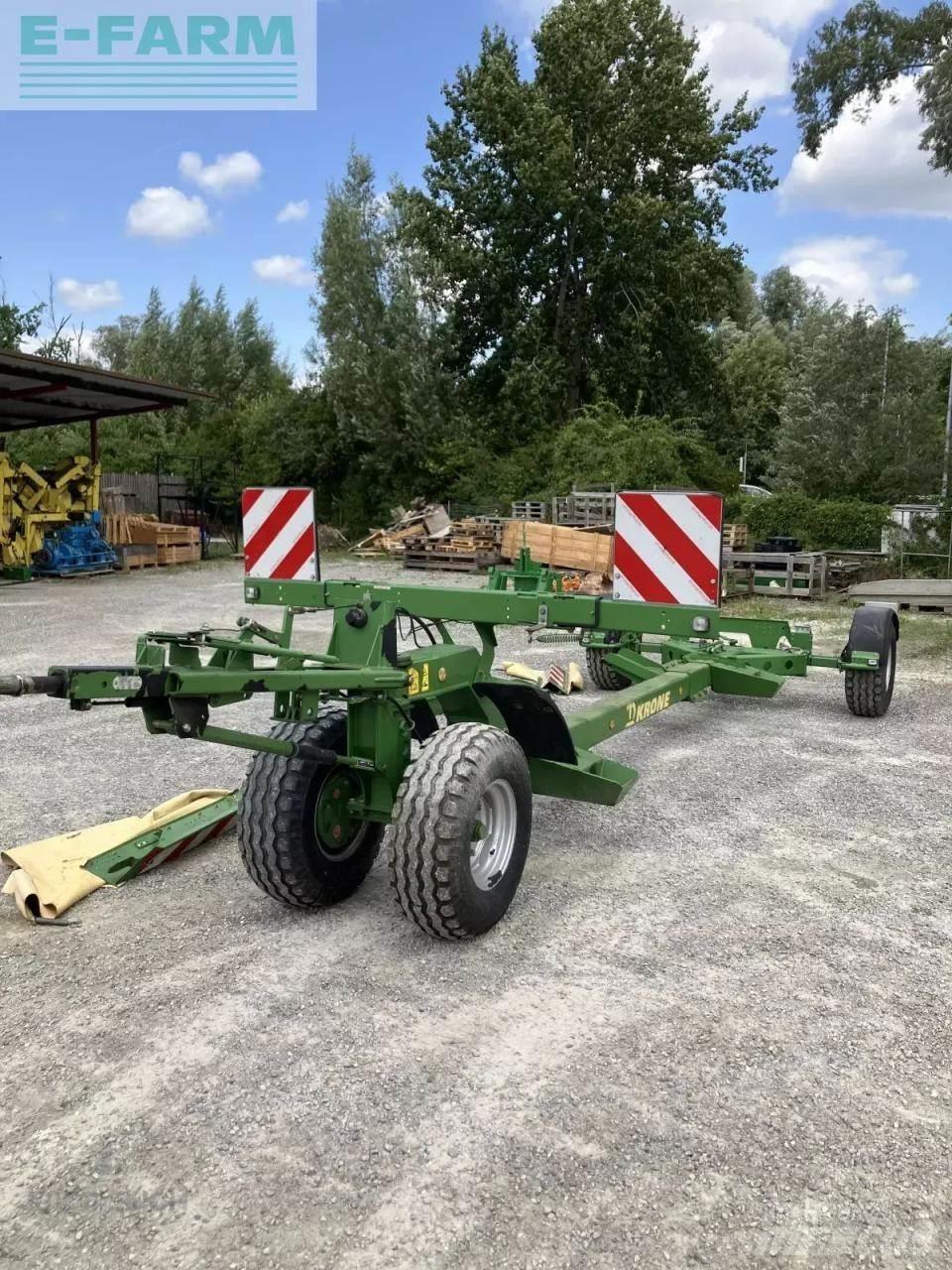 Krone big x 1100 Självgående fälthackar