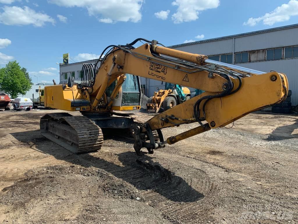 Liebherr R 924 Bandgrävare