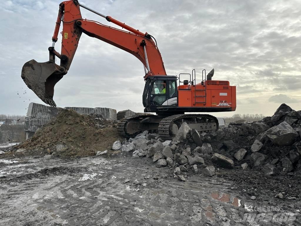 Hitachi ZX690 LCR - 6 Bandgrävare